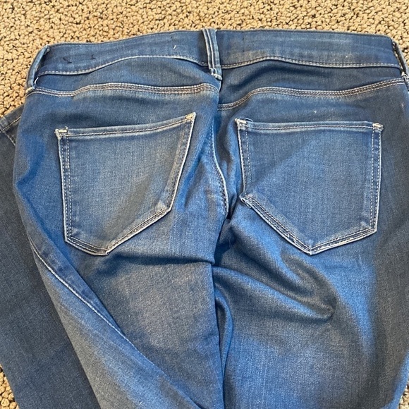 Abercrombie & Fitch Jean Legging Size 0R Denim in Like New Condition - Picture 3 of 9